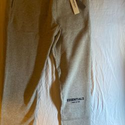 ESSENTIALS SWEATPANTS SMALL