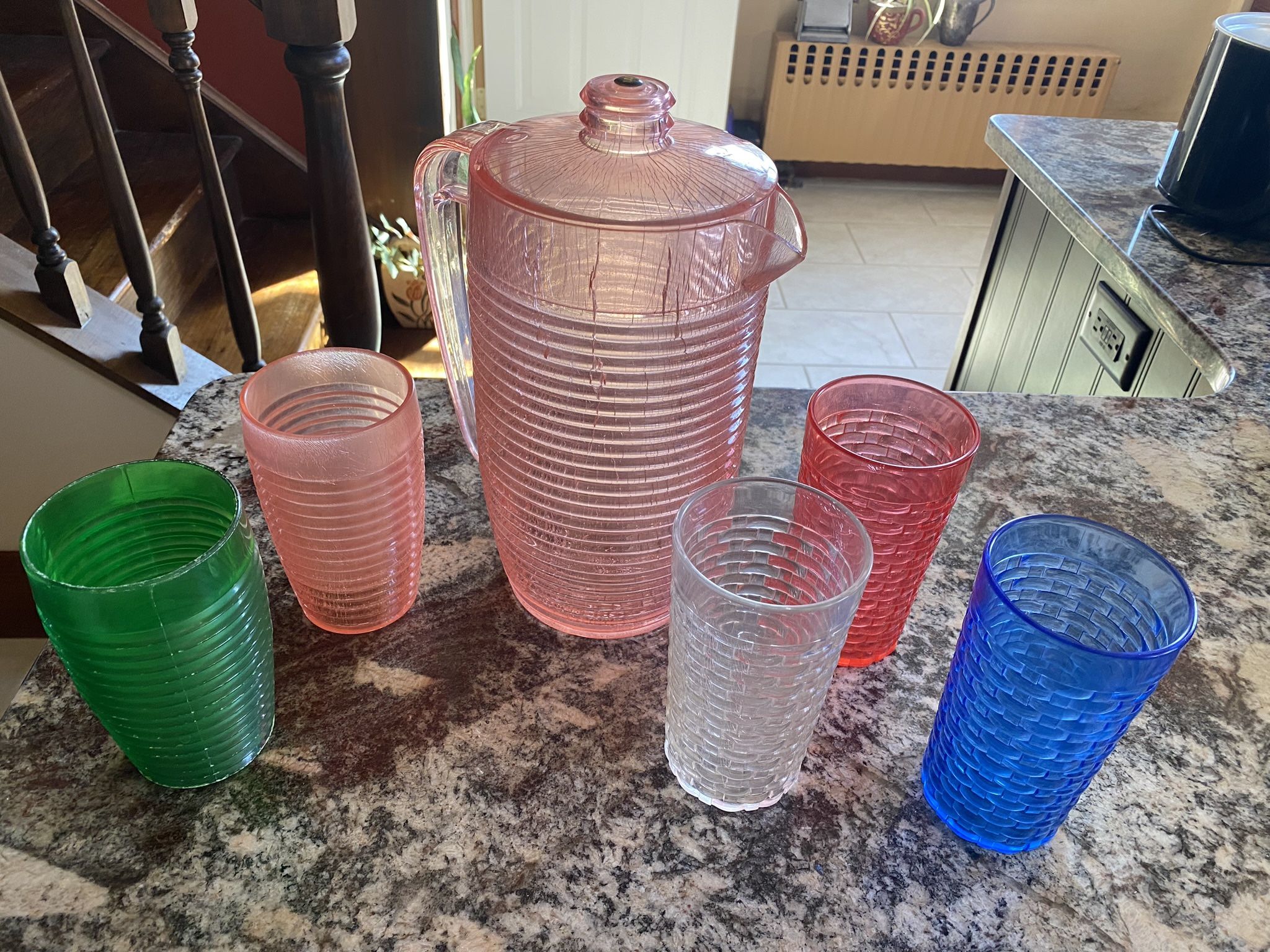 Retro pitcher and cups
