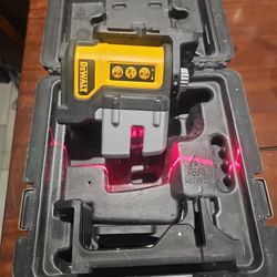 DeWALT DW089 – 3 Beam Line Laser,