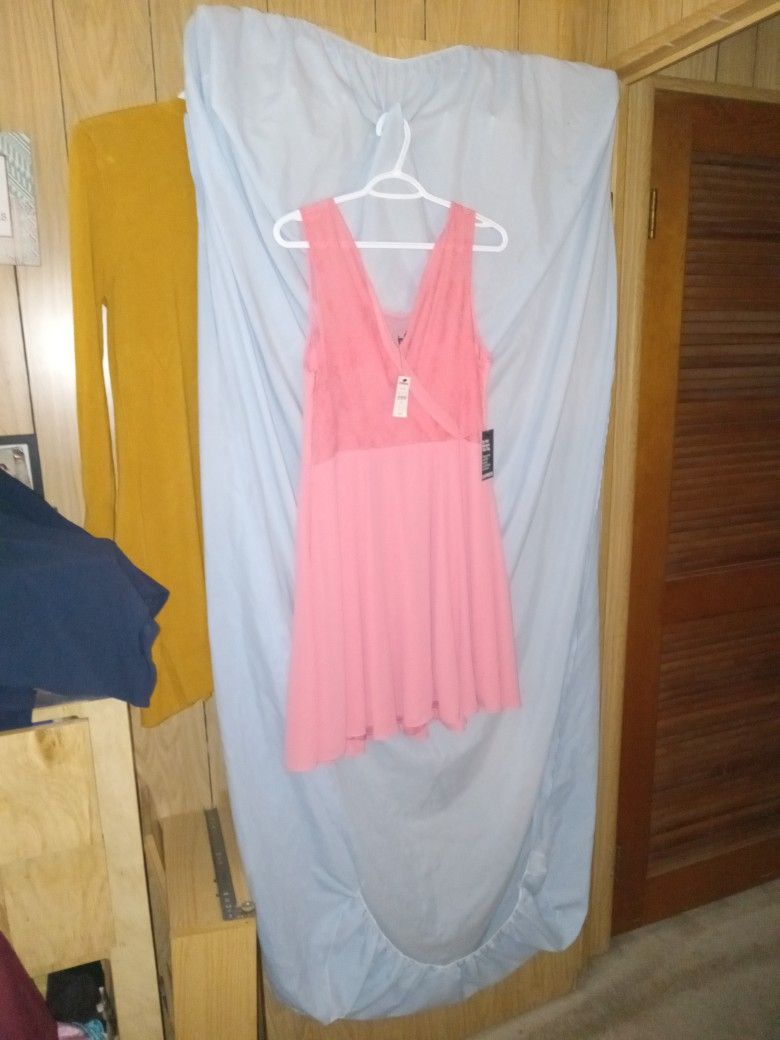 New Express Pink Peach Color Dress