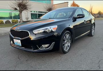 2015 KIA Cadenza