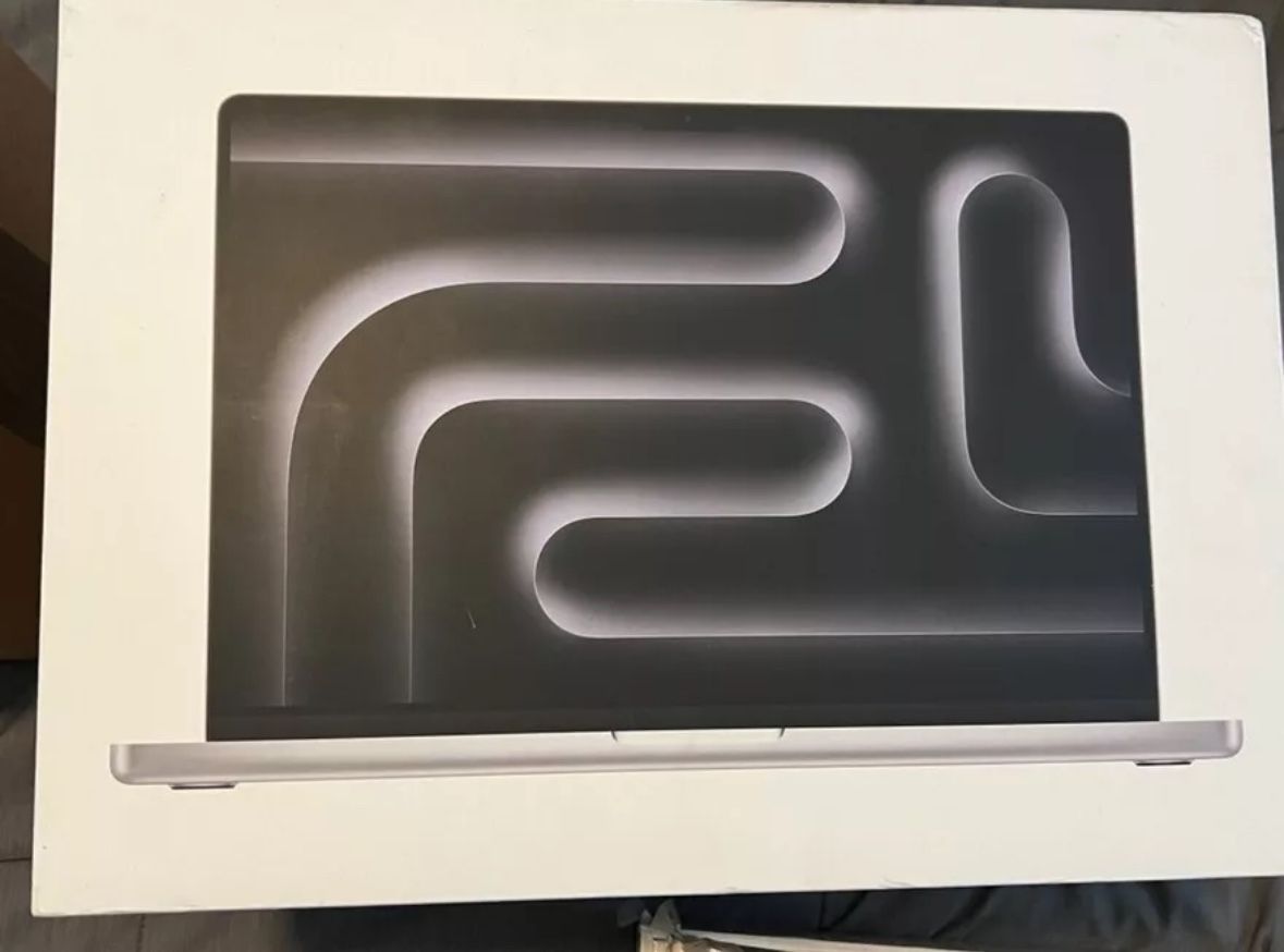 Silver Apple MacBook Pro 16" M3 Pro chip 36GB Memory 18-core GPU 512GB SSD Latest Model 2023 With Receipt