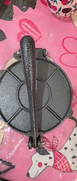 Cast Iron Tortilla Press