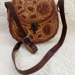 Genuine 1970's Rose Tooled Hippie Thick Leather Shoulder Bag