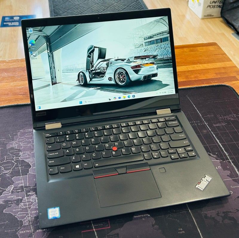 Lenovo Yoga X390 13” Touchscreen Convertible Core i5-8265u 1.80Ghz 16GB RAM 128GB SSD Windows 11 Pro