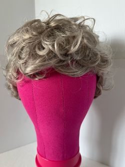 New Short Wig With 2 pieces Wig Cap