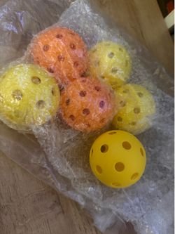 5 , Pickleball Balls Specifically Optimized Design Pickleball Balls, Flight Trajectory is Stable, Mesh Bag Plastic Training Balls Lightweight Hollow L