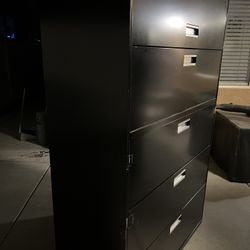 Cabinet Office Or Home $65 OBO