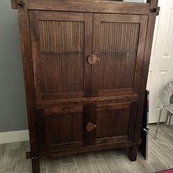 ARMOIRE