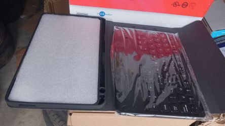 Tablet Keyboard Case Combo