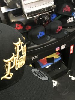 Custom embroidery 12 classic snap backs with your design