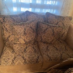 Sofa and Loveseat In Great Condition $250