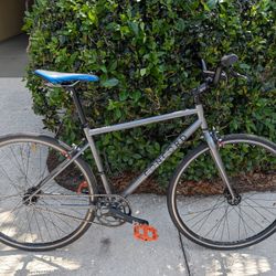 Concord Envoy 700C single speed. New condition. Lots of new upgraded parts