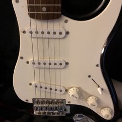 squire stratocaster 