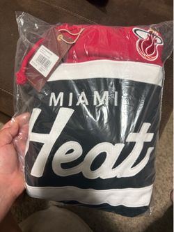 Miami heat Mitchell and Ness Sweater