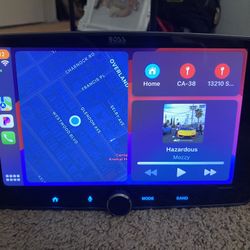 Boss Elite 9” Floater W/ Apple CarPlay Or Android Auto