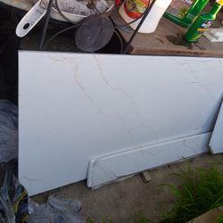 Marble With Gold Veins 79 X 26   + Backsplash