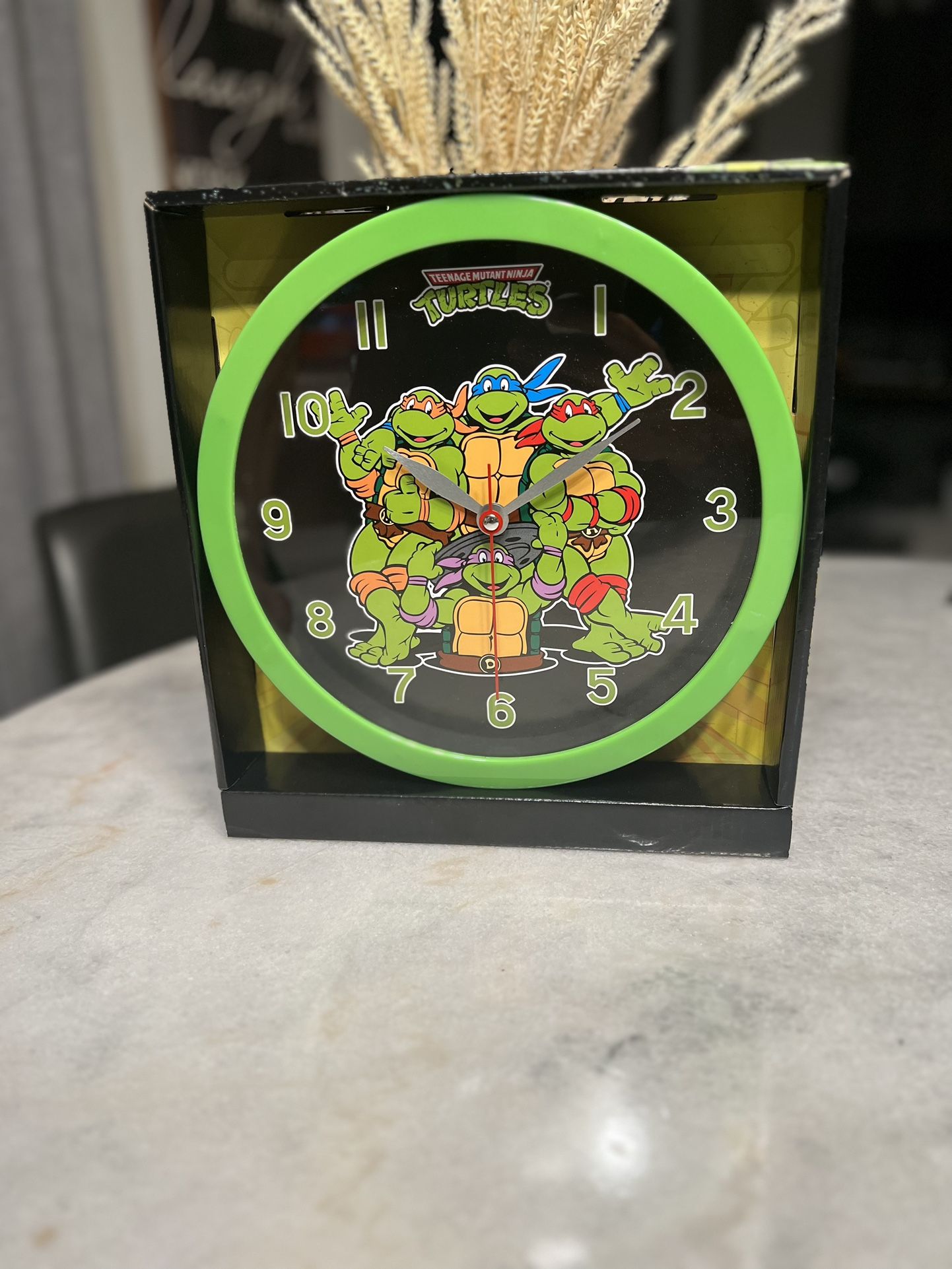 Nickelodeon TMNT Wall Clock 2023 Teenage Mutant Ninja Turtles Brand New
