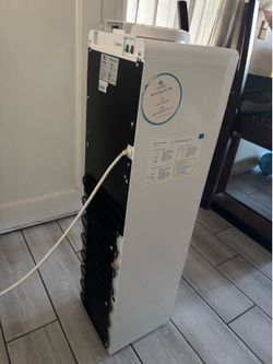Water dispenser