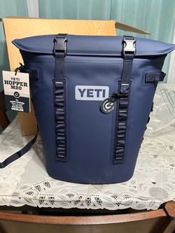 YETI Hopper M20 Backpack Soft Cooler – Navy Blue – NEW