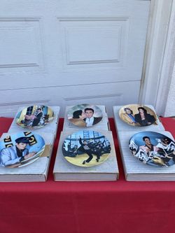 SET OF 6 VINTAGE ELVIS COLLECTOR PLATES BY THE BRADFORD EXCHANGE COMPANY