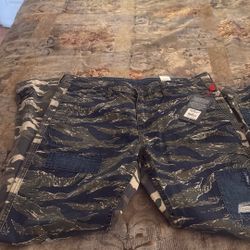 True Religion Size 34x36 