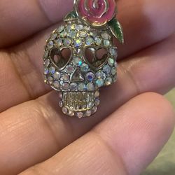 B/J Skull Pendant 