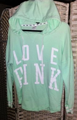 FIRM IN MERCED‼️VS PINK SIZE XS 🚫FITS MORE LIKE A MEDIUM 🚫