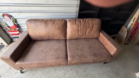 loveseat