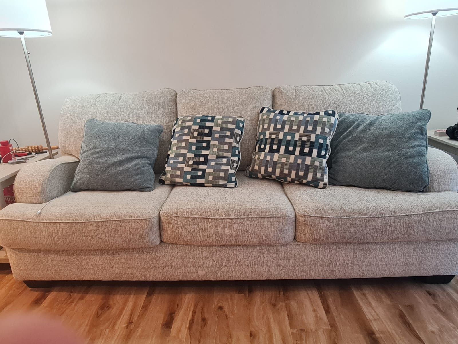 Everything Need To Be Gone 