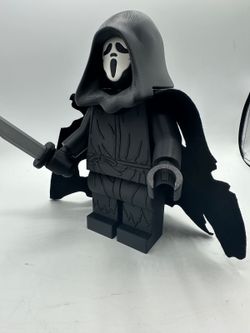 Giant Ghostface Lego Figs