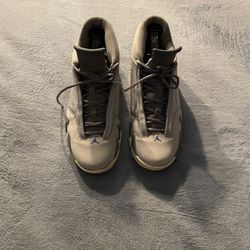 Jordan 14 Retro “Wolf Grey”