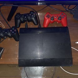 Playstation 3 PS3 ( with 3 controllers, copy of GTA 5, and all cables.)