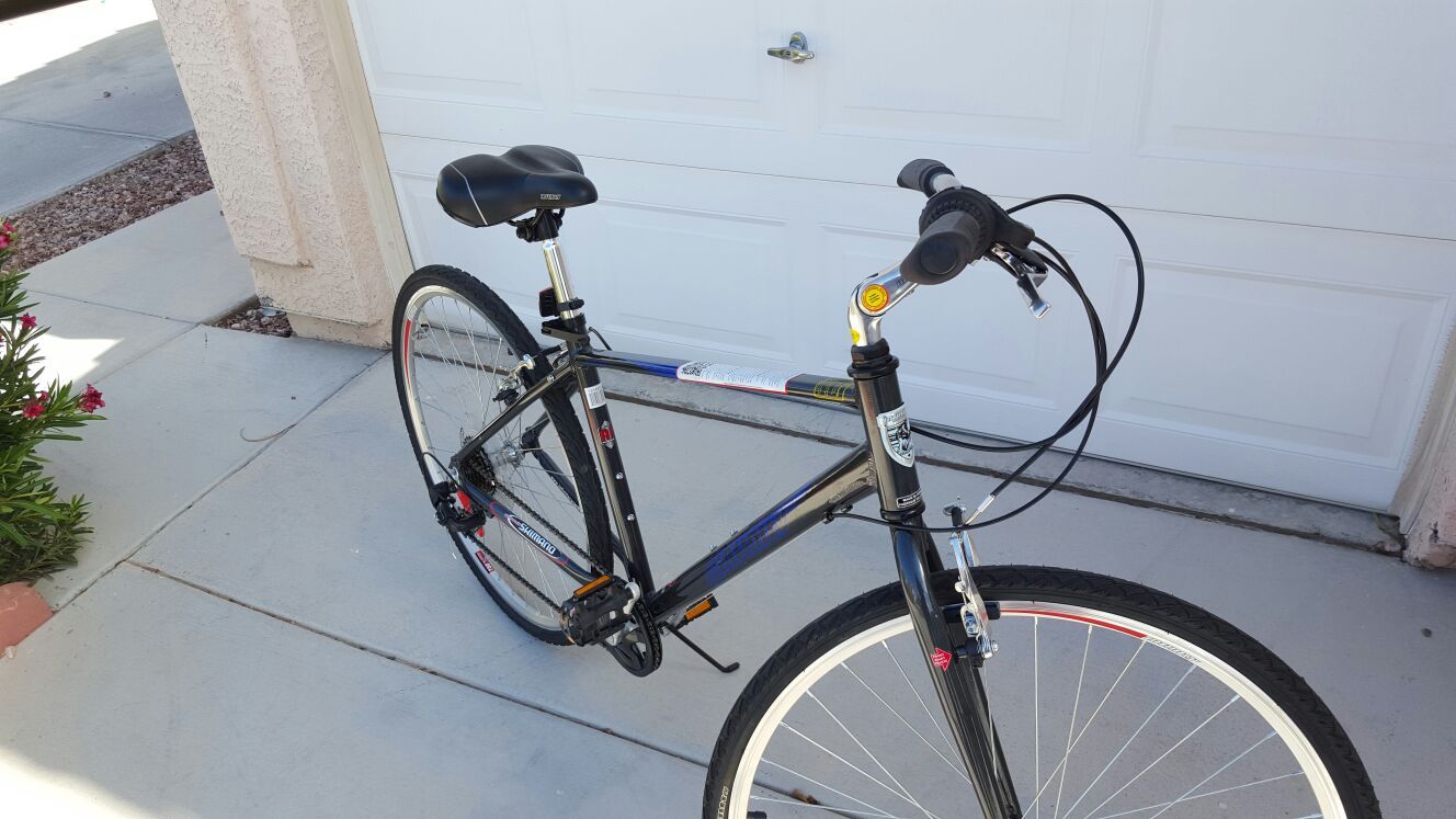 Infinity Boss.one Mens 7-speed Hybrid Bike