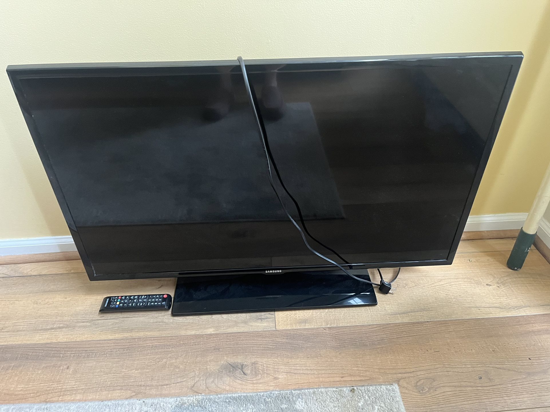 Samsung Tv 40”