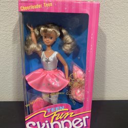 Vintage 1987 Mattel #5893 Teen Fun Cheerleader Skipper Doll With Brown Eyes 