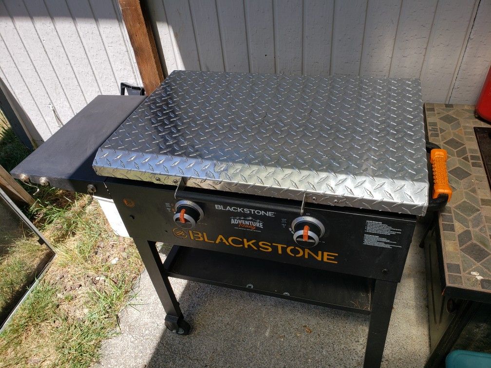 Blackstone Flat Top Grill for Sale in Spanaway, WA OfferUp