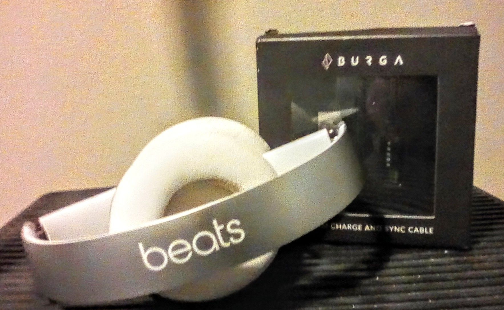 BEATS SOLO WIRELESS HEADPHONES MODEL B0534 for Sale in Shoreline, WA