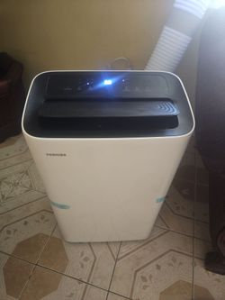 AC TOSHIBA
