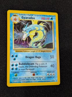 Gyarados Base 6/102