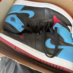 Woman’s shoes size 8 or youth boy 6.5