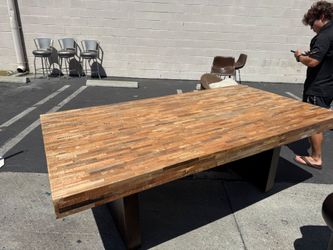 Solid Wood Reclaimed Butcher Block Dining Table - EXCELLENT!