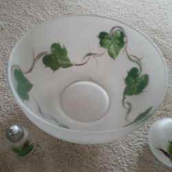  Decorative Bowl, Salt & Pepper Set