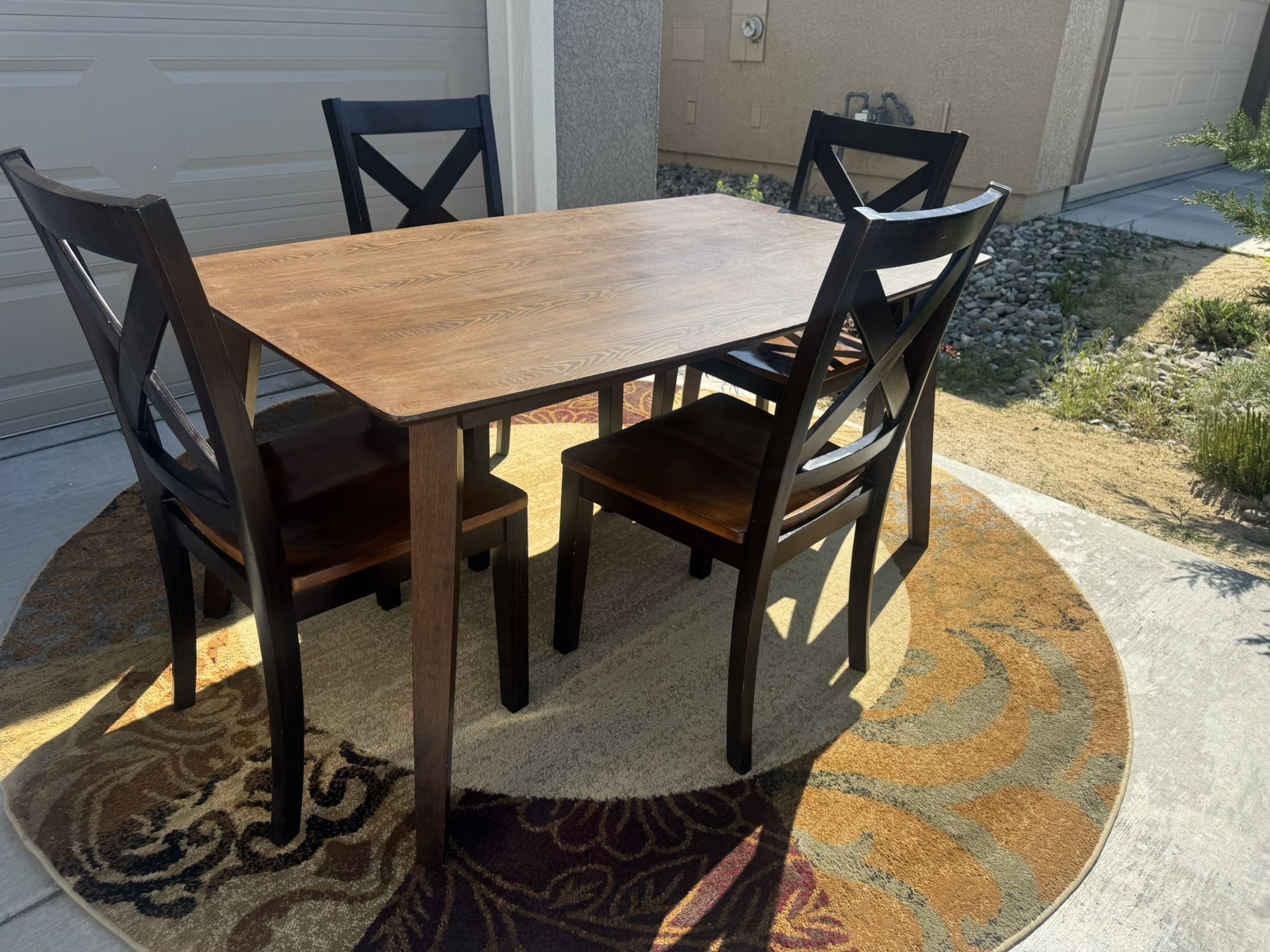 Dining TABLE And RUG