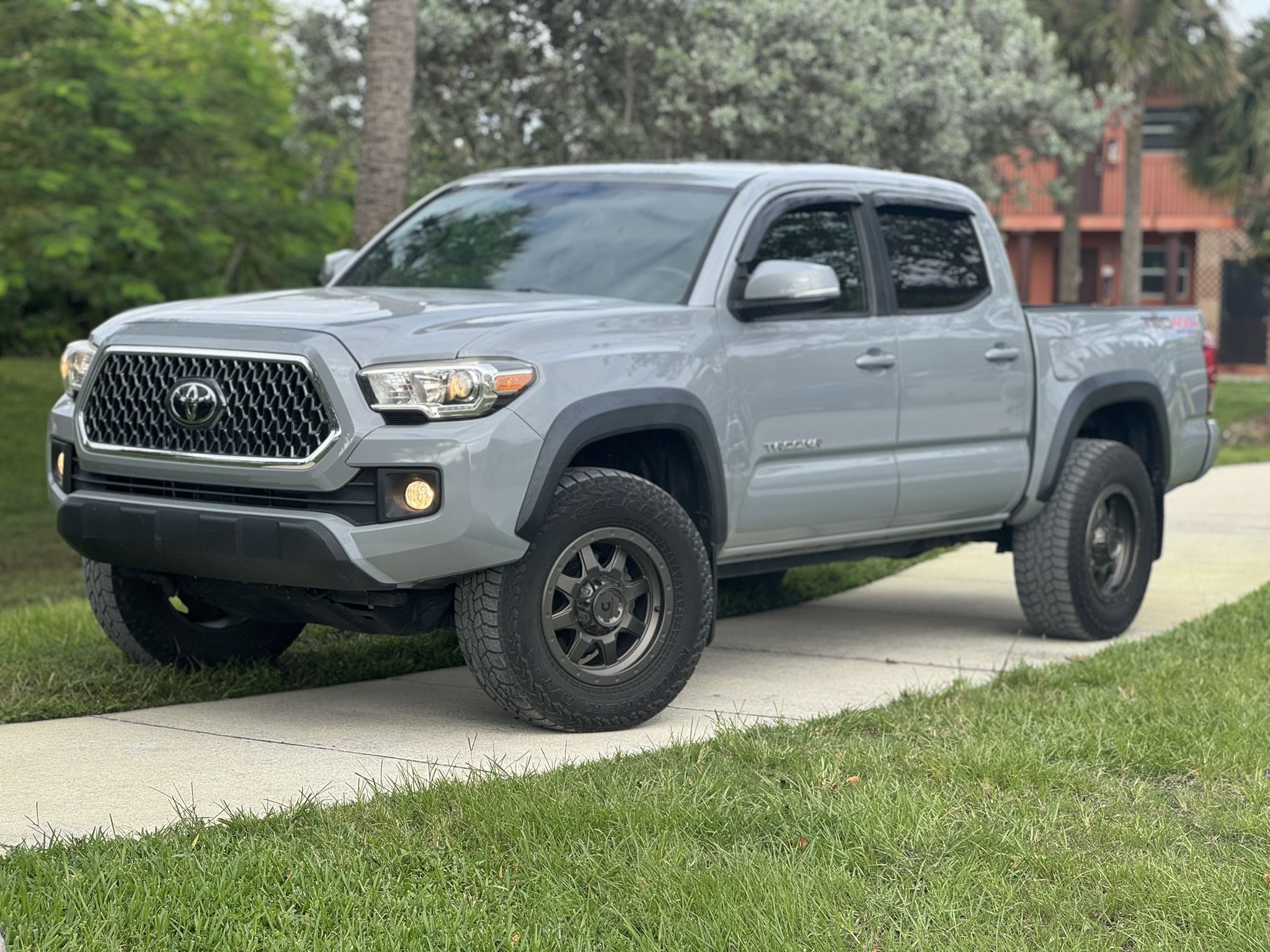 2018 Toyota Tacoma