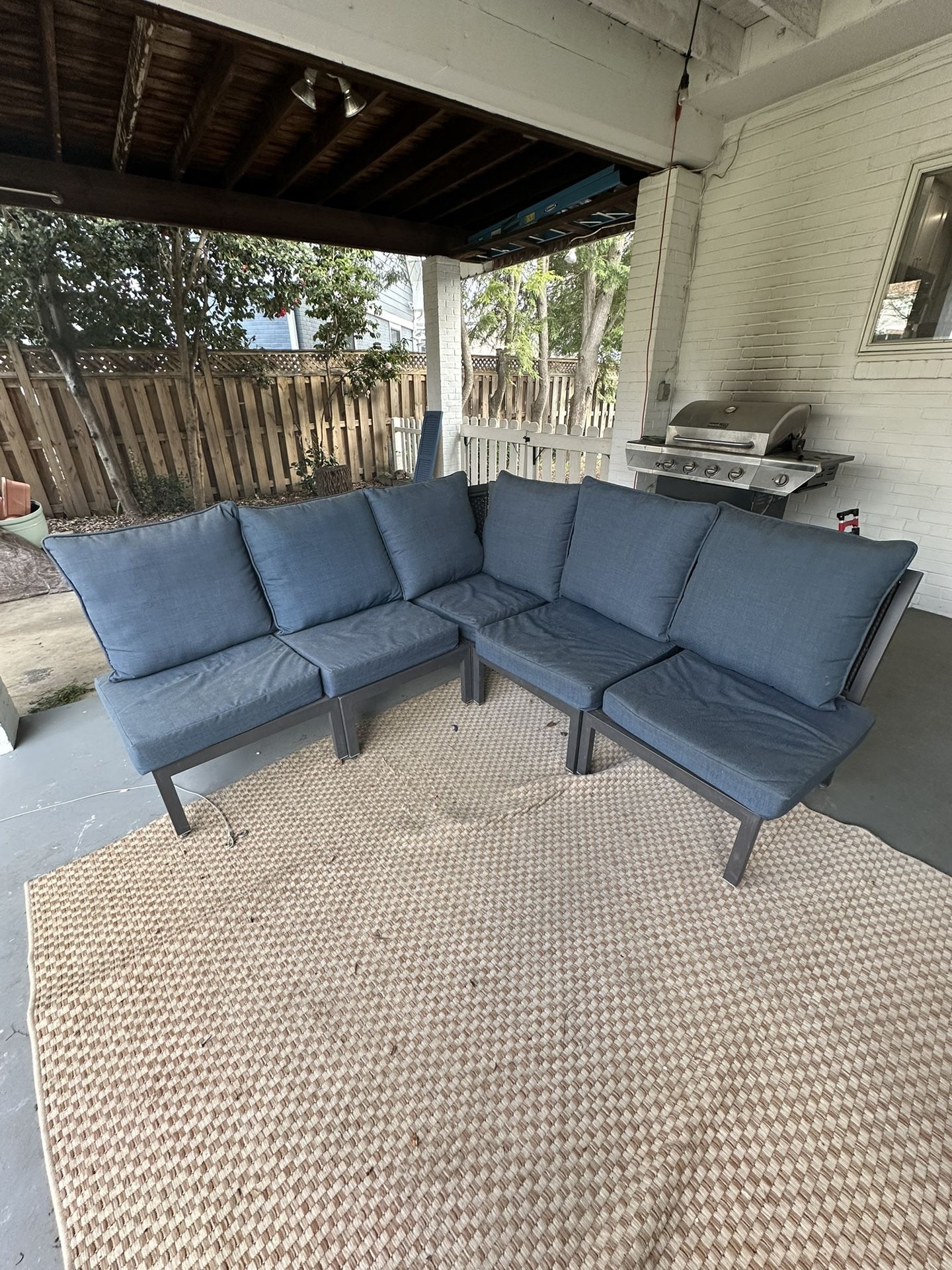 Outdoor sectional 