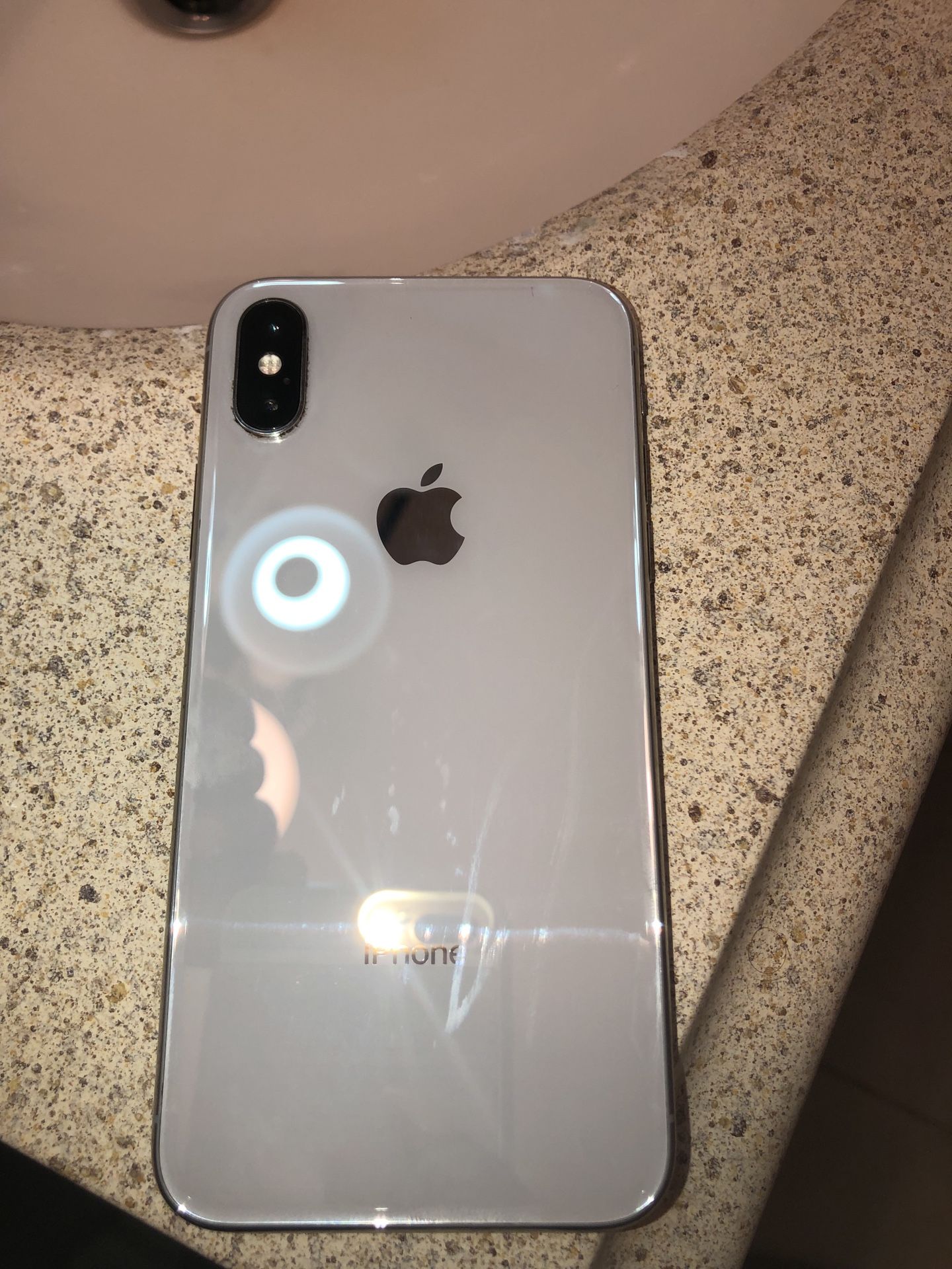 iPhone X
