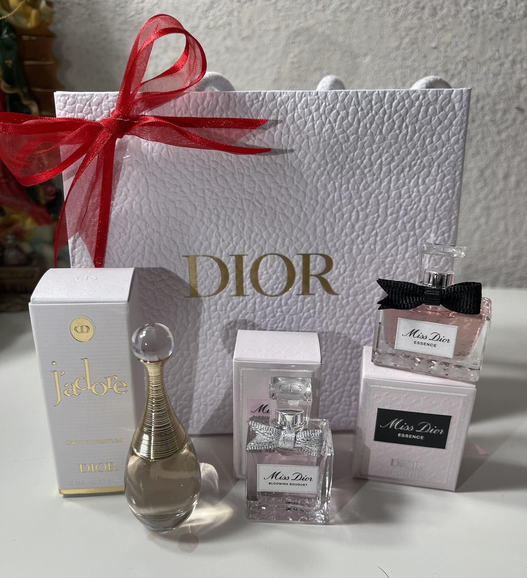 (New) Miss Dior Set 3 pc For Women Gift 🎁🎁👌👌