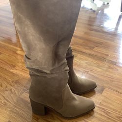 NWT Women’s Boots Size 11wc