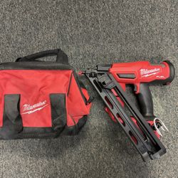 M18 FUEL 18-Volt Lithium-Ion Brushless Cordless Gen II 15-Gauge Angled Finish Nailer (Tool-Only)